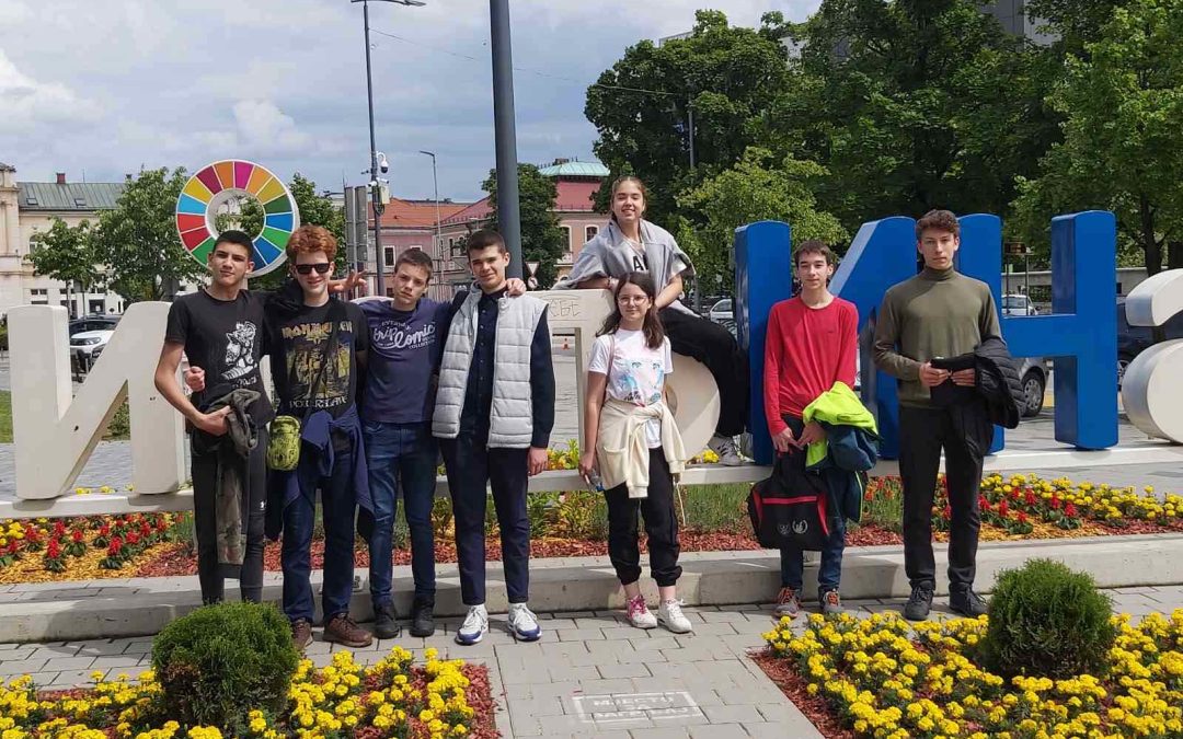 РЕПУБЛИЧКО ТАКМИЧЕЊЕ ИЗ ФИЗИКЕ