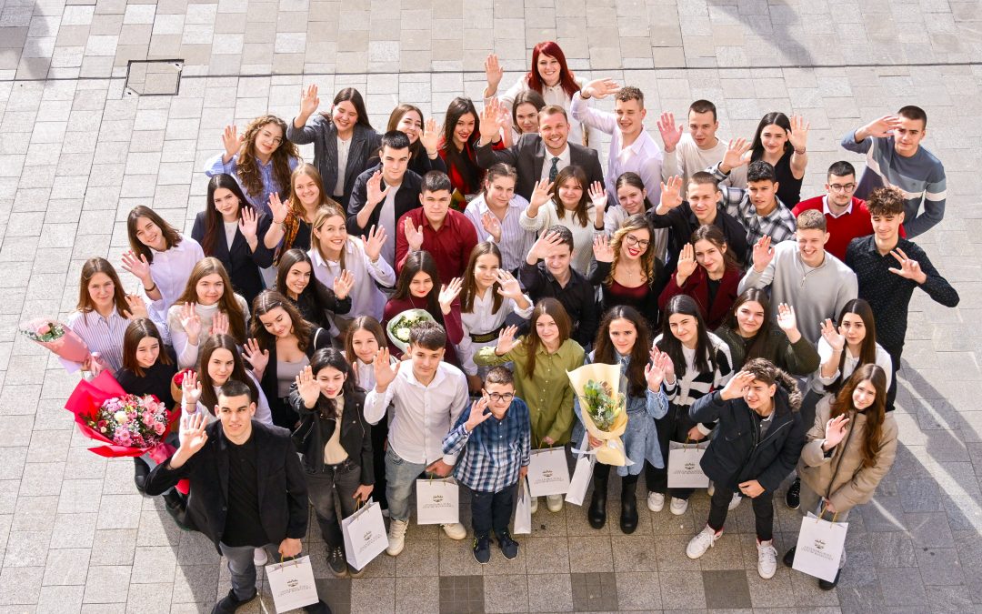 ДОДЈЕЛА СВЕТОСАВСКЕ НАГРАДЕ