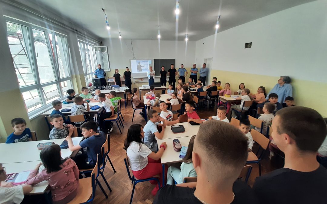 ЕДУКАТИВНО-ПРЕВЕНТИВНЕ РАДИОНИЦЕ СРЕДЊЕ ШКОЛЕ УНУТРАШЊИХ ПОСЛОВА