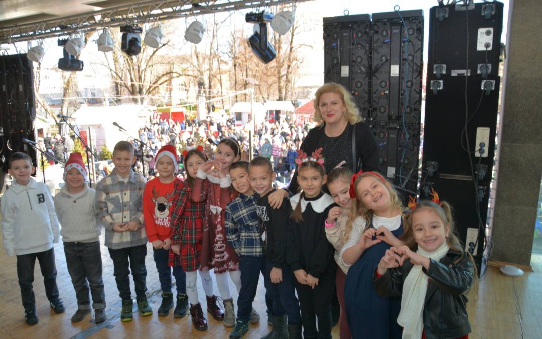 ПРОСЛАВА ДЈЕЧИЈЕ НОВЕ ГОДИНЕ